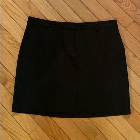Theory wool striped skirt black size 10 - Picture 3 of 7